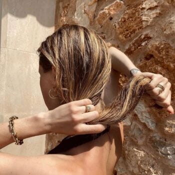 ξηρά-μαλλιά-τι-ευθύνεται-και-πώς-να-απα-150464