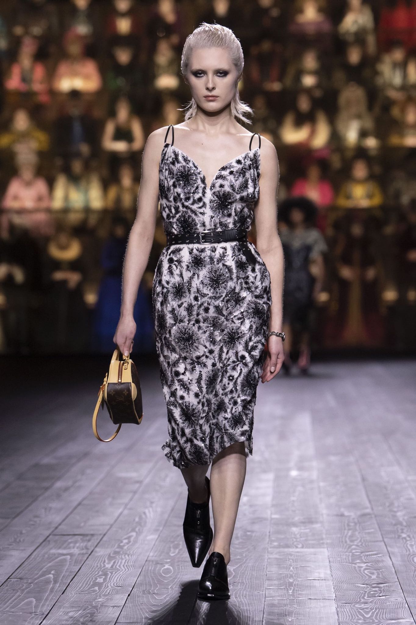 Autumn/Winter 2020 Ready-To-Wear/ Louis Vuitton-25