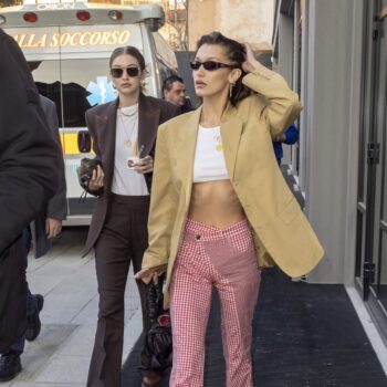 fashion-phenomenon-όλες-οι-τάσεις-που-ανέδειξε-η-bella-hadid-το-2020-154967