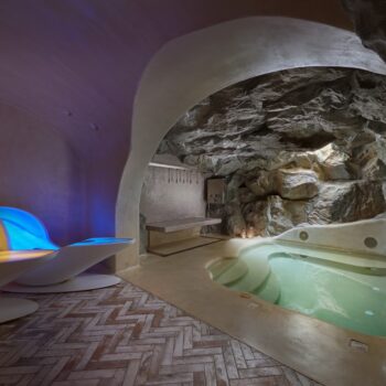 το-kenshο-cave-spa-είναι-το-καλύτερο-στον-κόσμο-157918