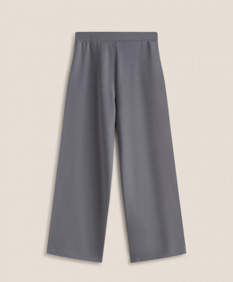 Loungewear: 10 κομμάτια σε έκπτωση για να είστε στιλάτες (και) στο σπίτι-8