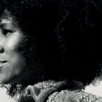 vogue-greece-μαΐου-ένα-εξολοκλήρου-αρετουσάρισ-176012