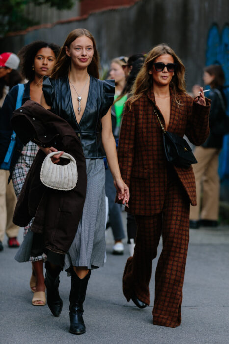 Εβδομάδα Μόδας Κοπεγχάγης: 20 street style μας προετοιμάζουν για το φθινόπωρο-3