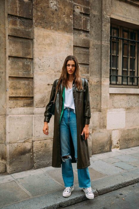 Φαρδύ τζιν: Ο οδηγός για τα look του φθινοπώρου-5
