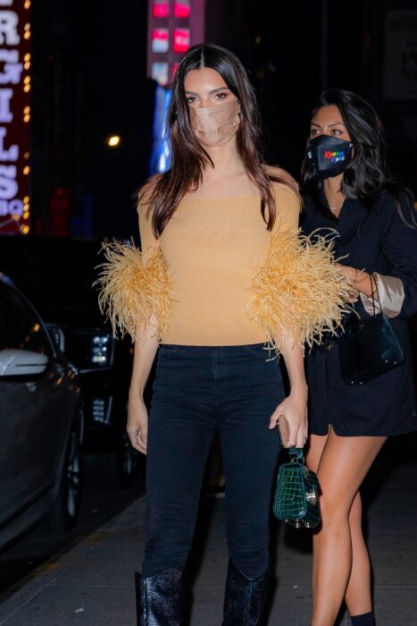 Η τσάντα που κρατούν και οι celebrities και οι royals-1