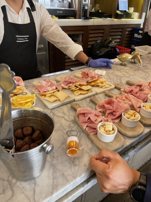 Politicult: Με δύναμη από τη Μαδρίτη-1