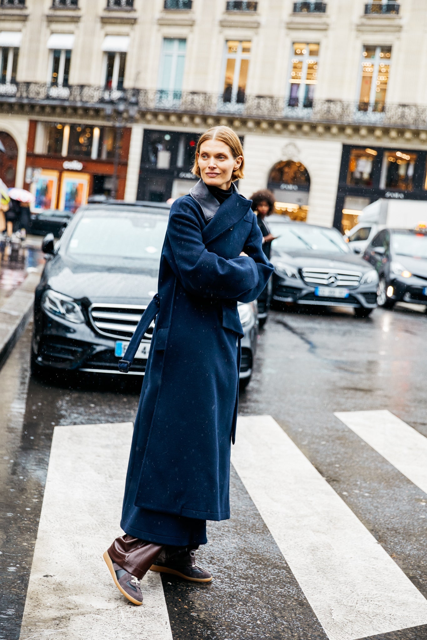 Navy blue: 15 looks αποδεικνύουν πως είναι τόσο chic όσο και το μαύρο-2