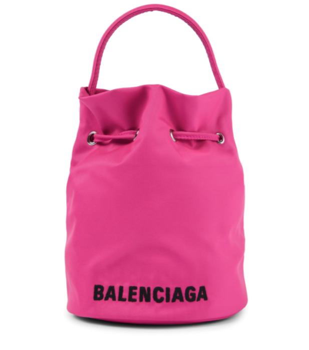 Nylon bags: Οι so hot τσάντες που θέλουμε τώρα-3