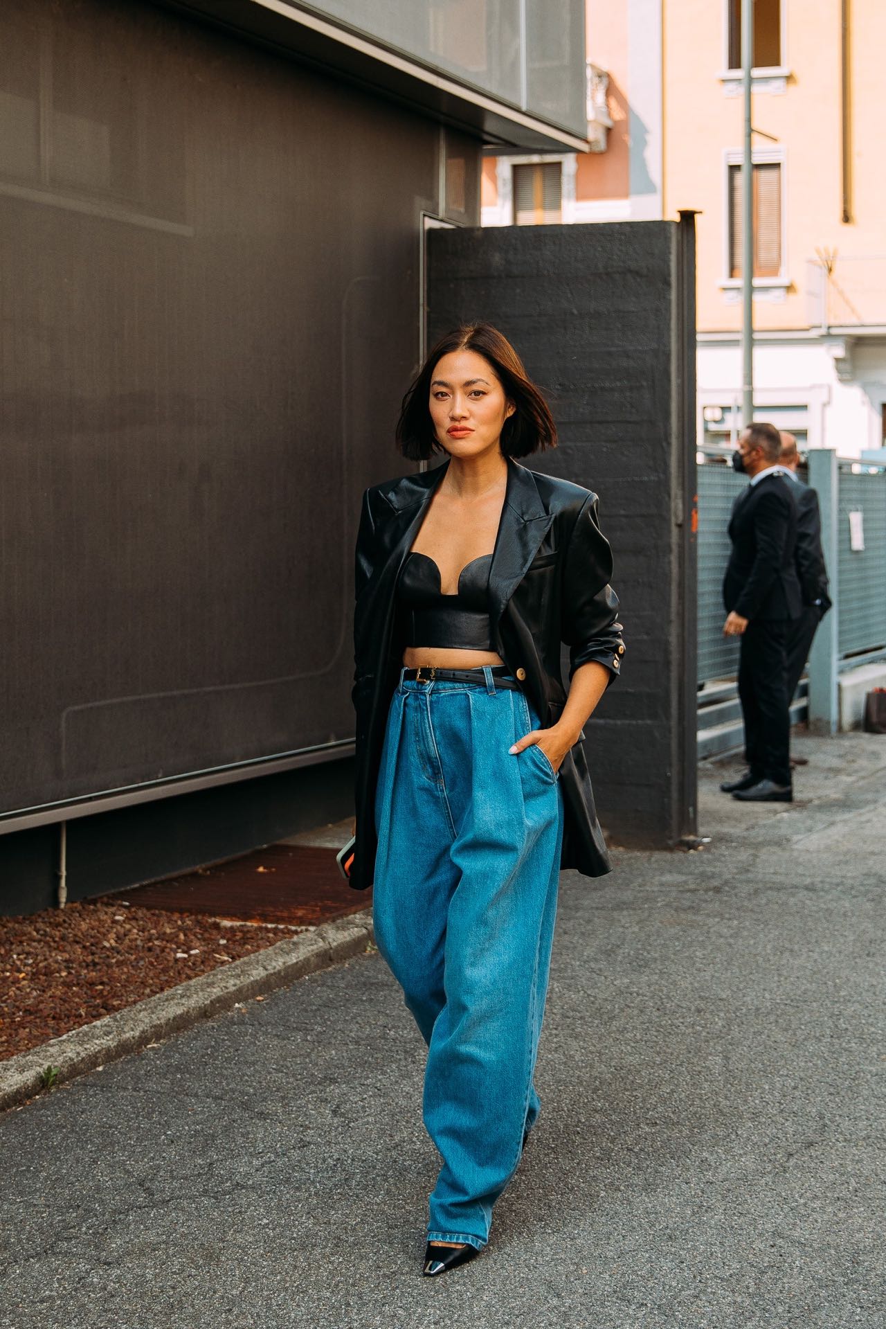 Crop top και το χειμώνα: Πώς θα το φορέσουμε-6
