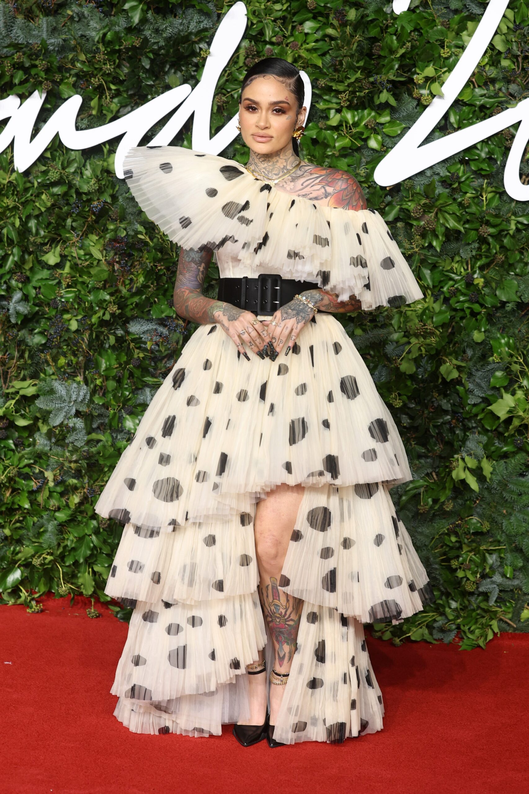The Fashion Awards: Οι best dressed καλεσμένοι στο κόκκινο χαλί-10