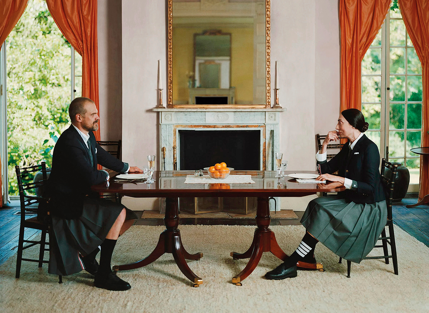 Οι άντρες μπροστά στον καθρέφτη-3