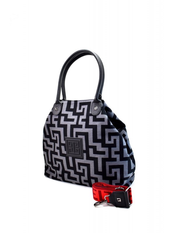 EL bags Οι τσάντες που θέλουμε να κρατάμε daytonight VOGUE.GR