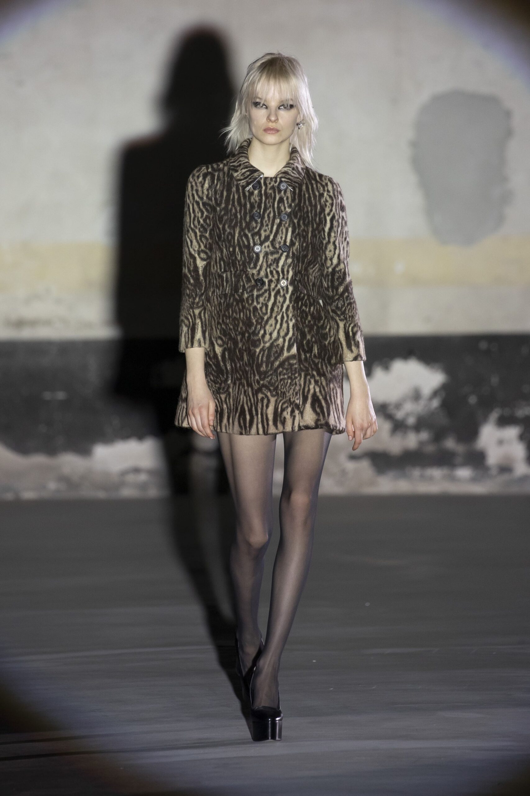 Παλτό animal print: Τα πιο chic μοντέλα από τις πασαρέλες-5
