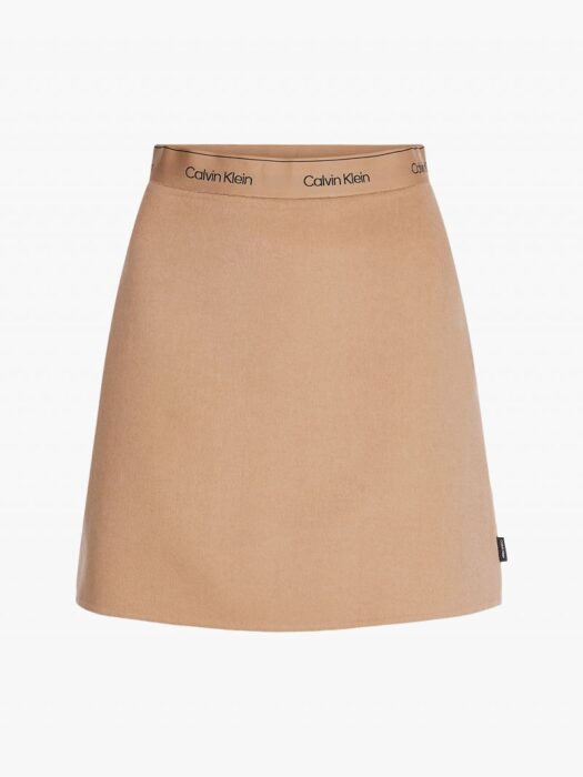 Gift Guide: Τα 10 basics που θα χαρίσουμε αυτά τα Χριστούγεννα-9