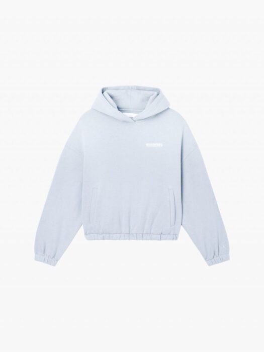 Gift Guide: Τα 10 basics που θα χαρίσουμε αυτά τα Χριστούγεννα-2