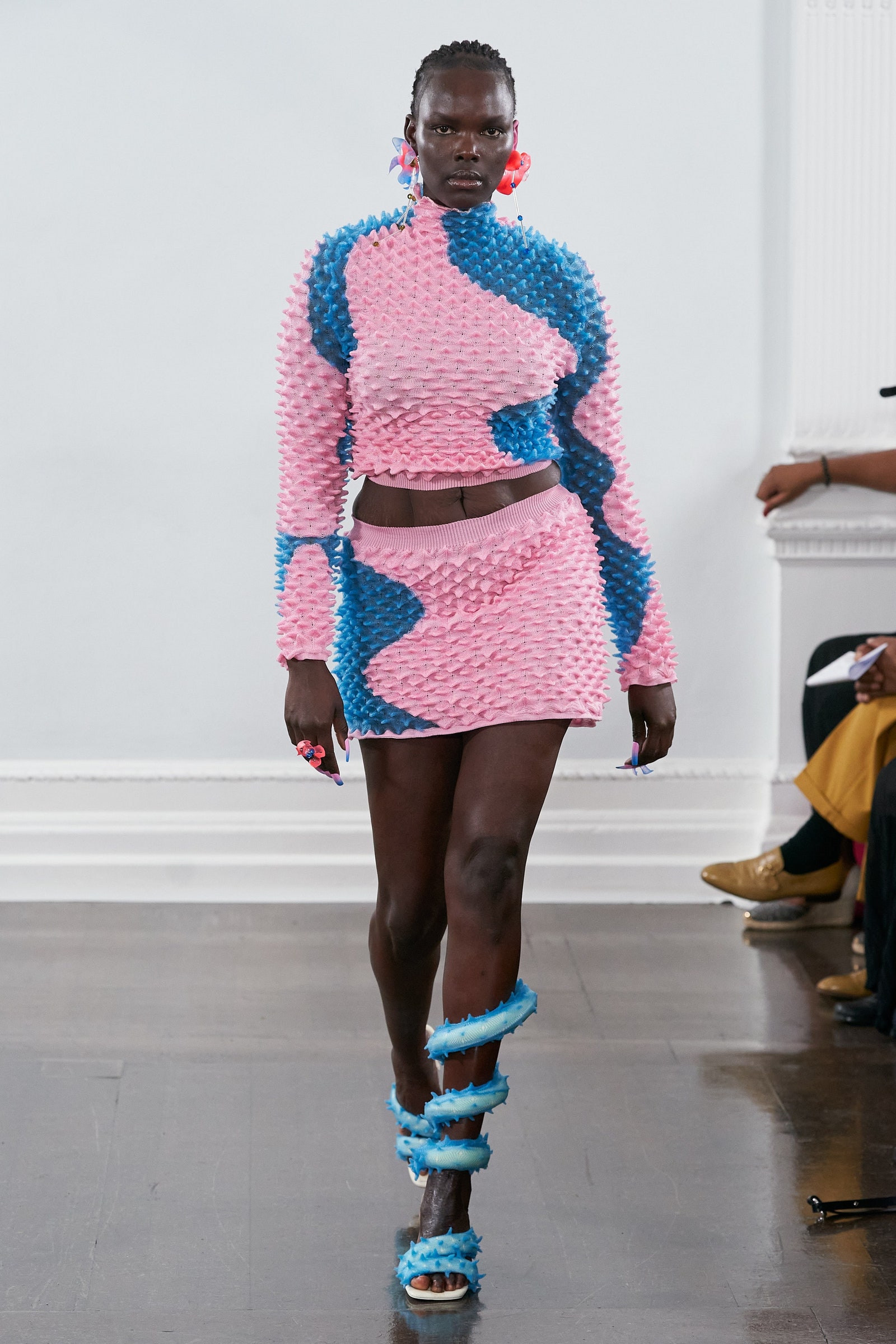 Τα 16 fashion items που καθόρισαν το 2021-8