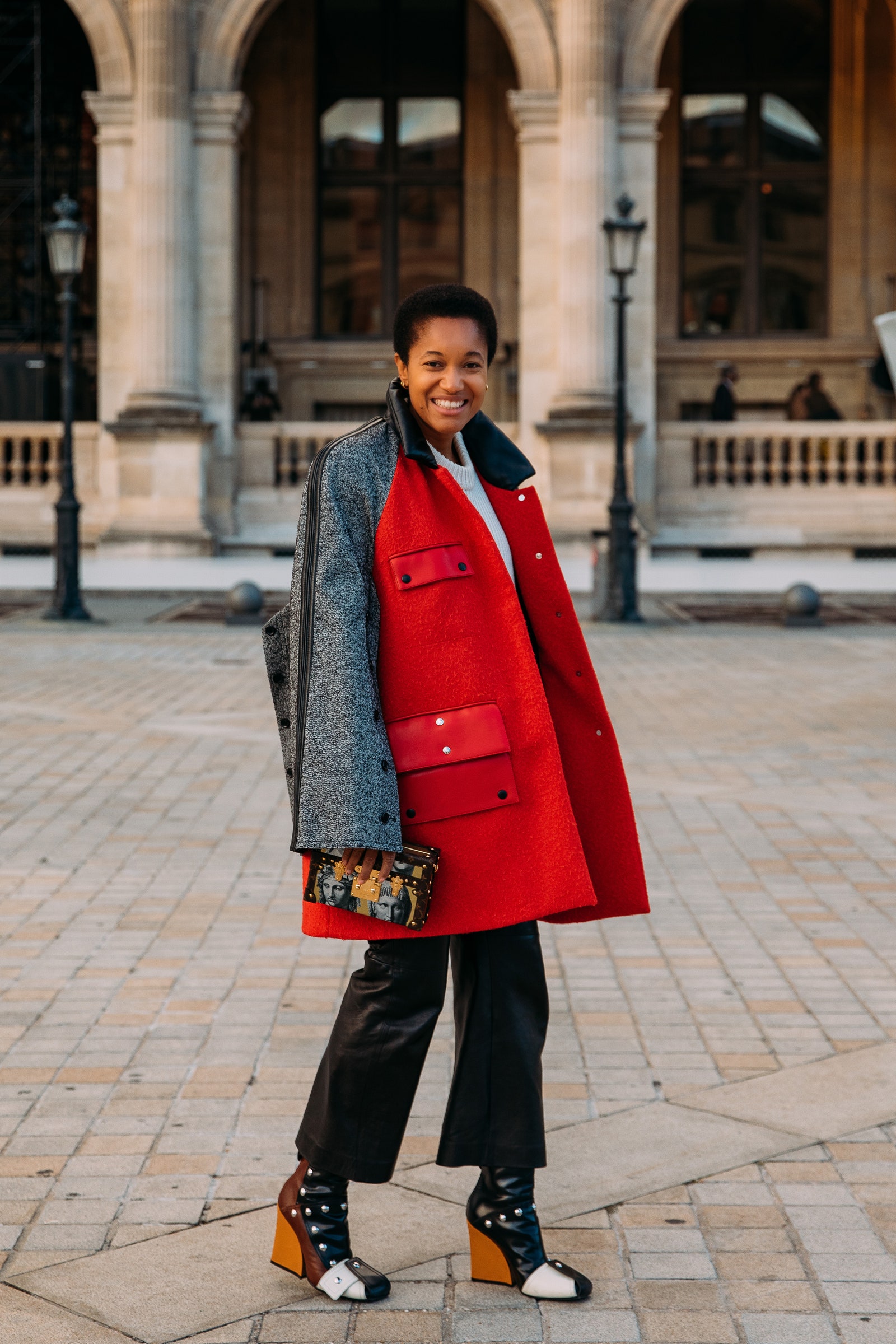 12 parisian looks για να ντυθείτε όπως η Emily in Paris-6