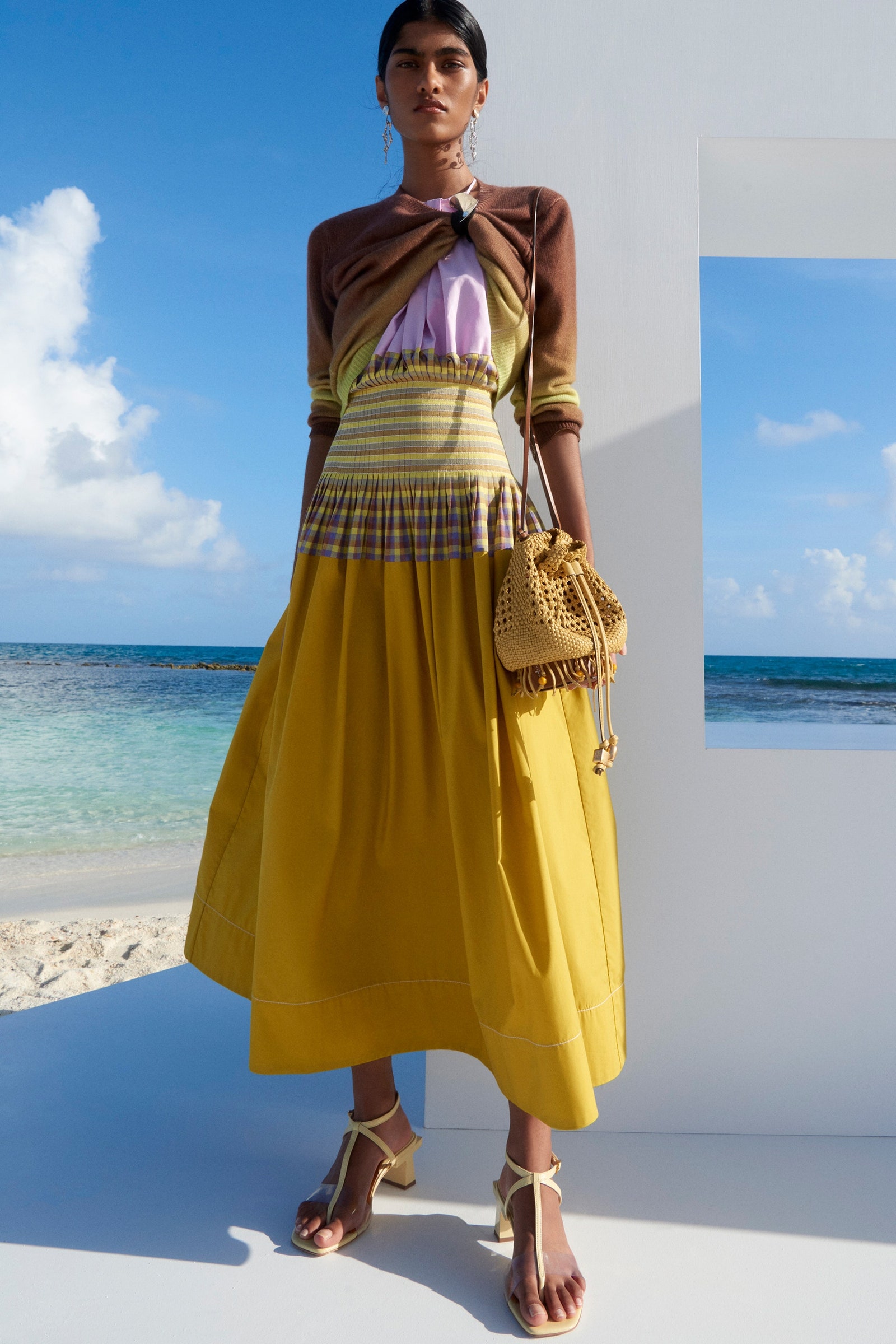 12 fashion ιδέες από τις Pre-Fall συλλογές του 2022-7