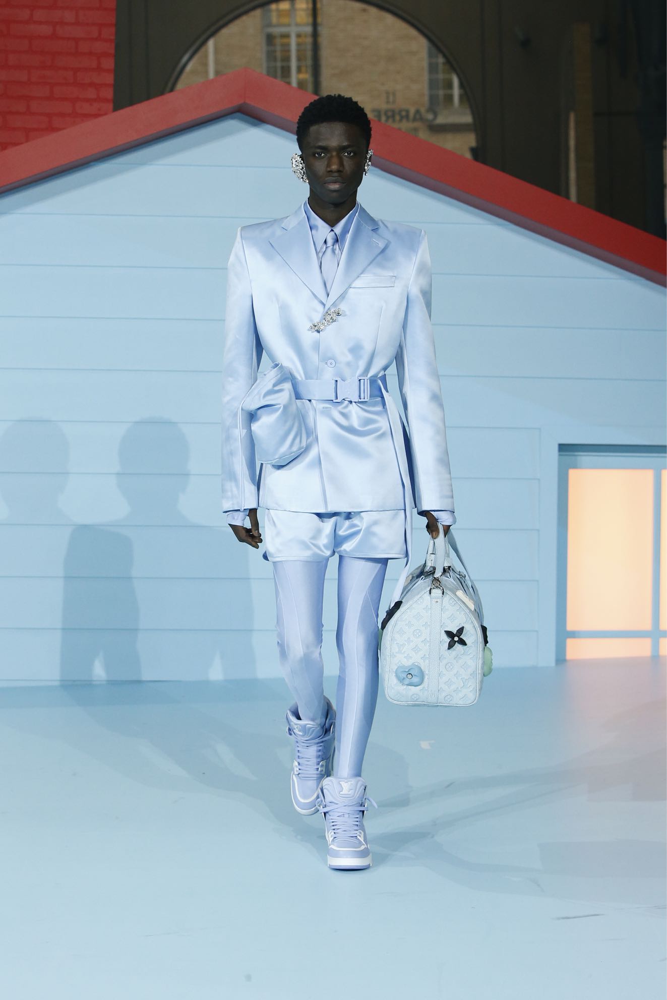 Ό,τι πρέπει να ξέρετε για το τελευταίο show του Virgil Abloh στον Louis Vuitton-2