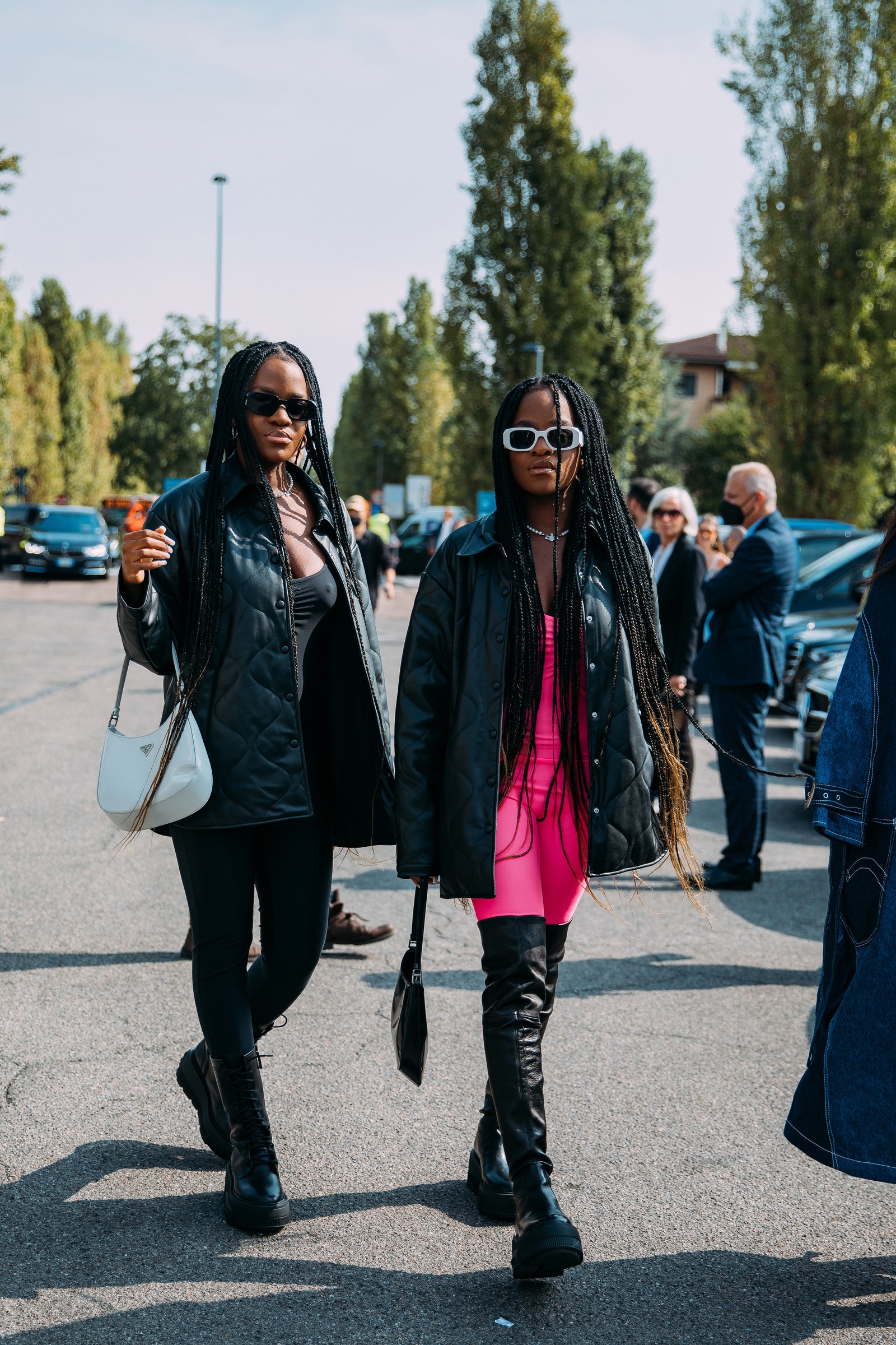 Οι best μπότες μέσα από τον street style οδηγό της Vogue-4