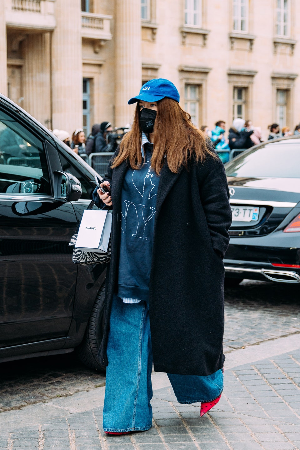 Τα 7 trending παντελόνια της άνοιξης μέσα από το street style-1