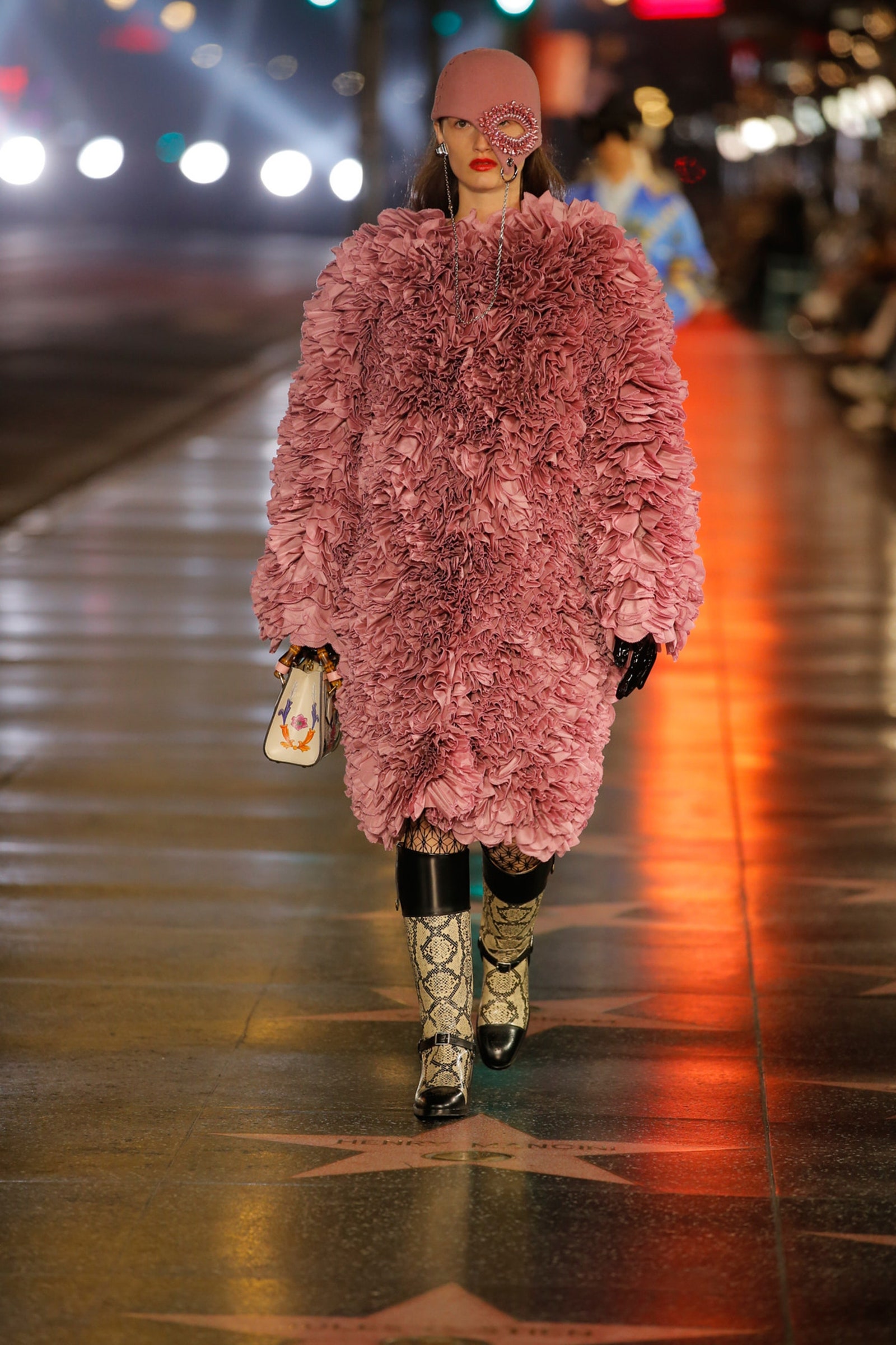 12 fashion ιδέες από τις Pre-Fall συλλογές του 2022-3