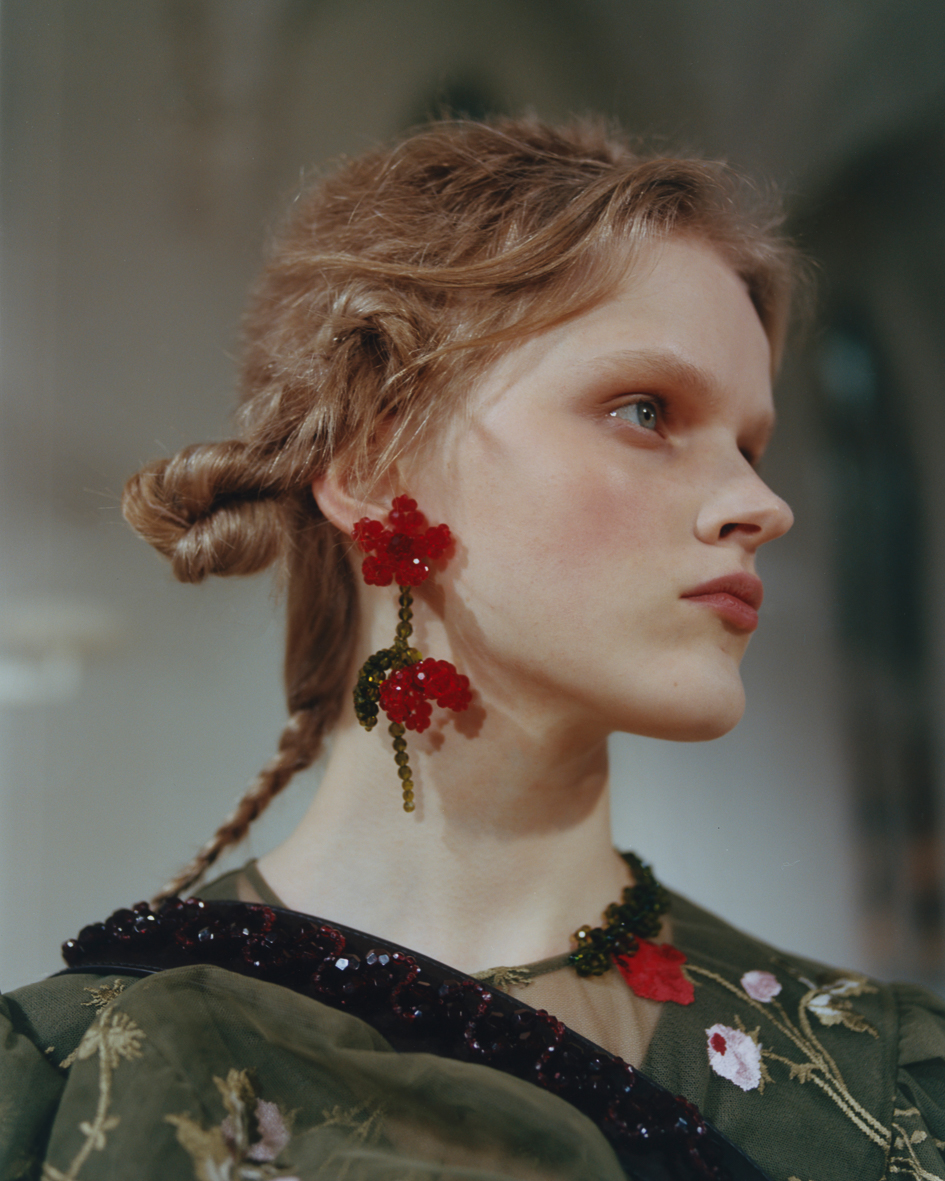 Α Romantic Rebel: Συνέντευξη με την Simone Rocha-7