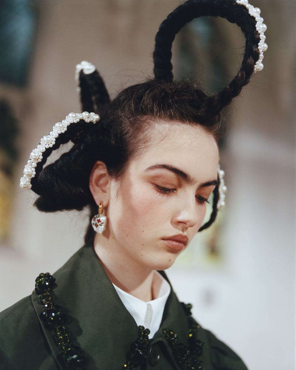 Α Romantic Rebel: Συνέντευξη με την Simone Rocha-11