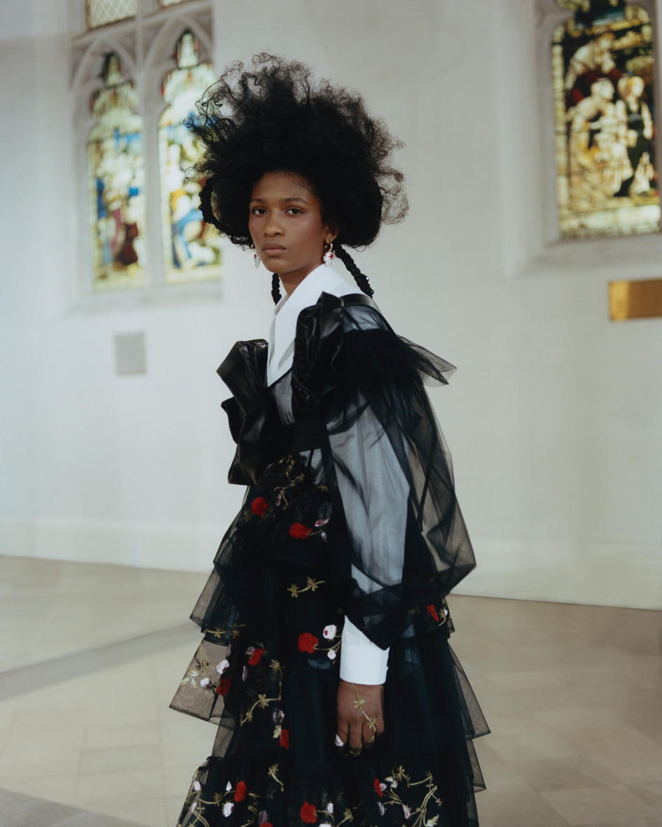 Α Romantic Rebel: Συνέντευξη με την Simone Rocha-4