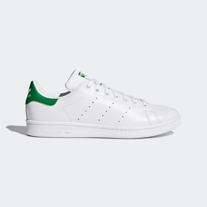 Τα αγαπημένα sneakers των fashion insiders-5