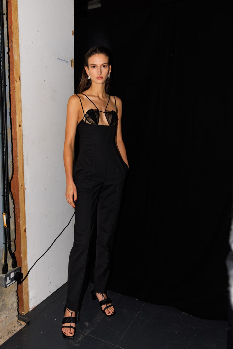 Εβδομάδα Μόδας Λονδίνου: H Vogue στο backstage των shows-17