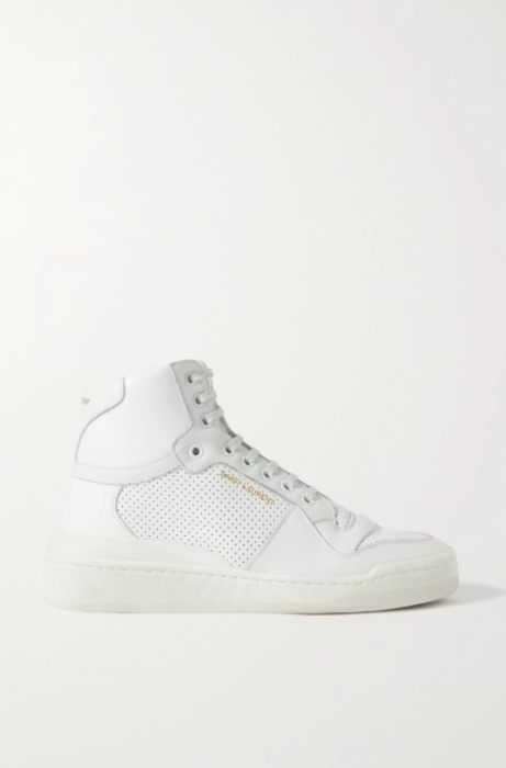 Λευκά sneakers: 8 fresh σχέδια για τα ανοιξιάτικα outfits-7