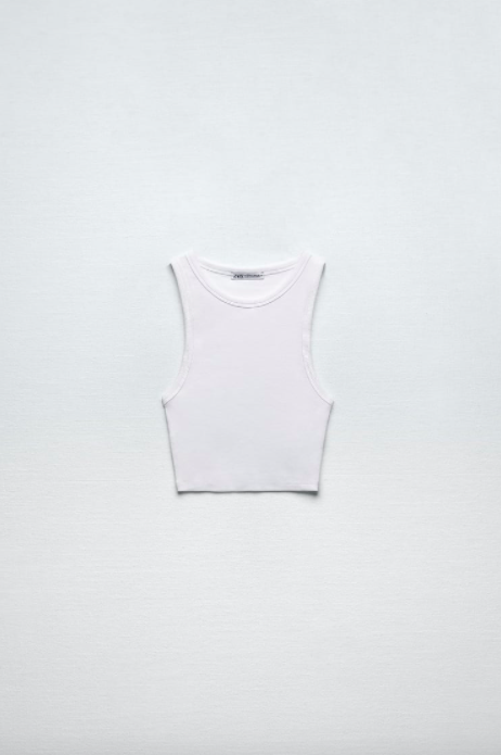 Λευκό tank top: Επέστρεψε και είναι πιο cool από ποτέ-6