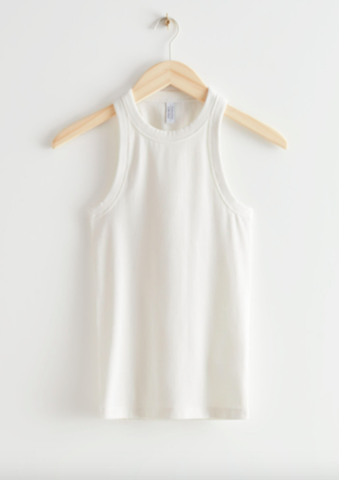 Λευκό tank top: Επέστρεψε και είναι πιο cool από ποτέ-5