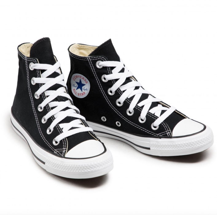 Μίντι φόρεμα και sneakers: Το combo που θα αντιγράψουμε την άνοιξη-3