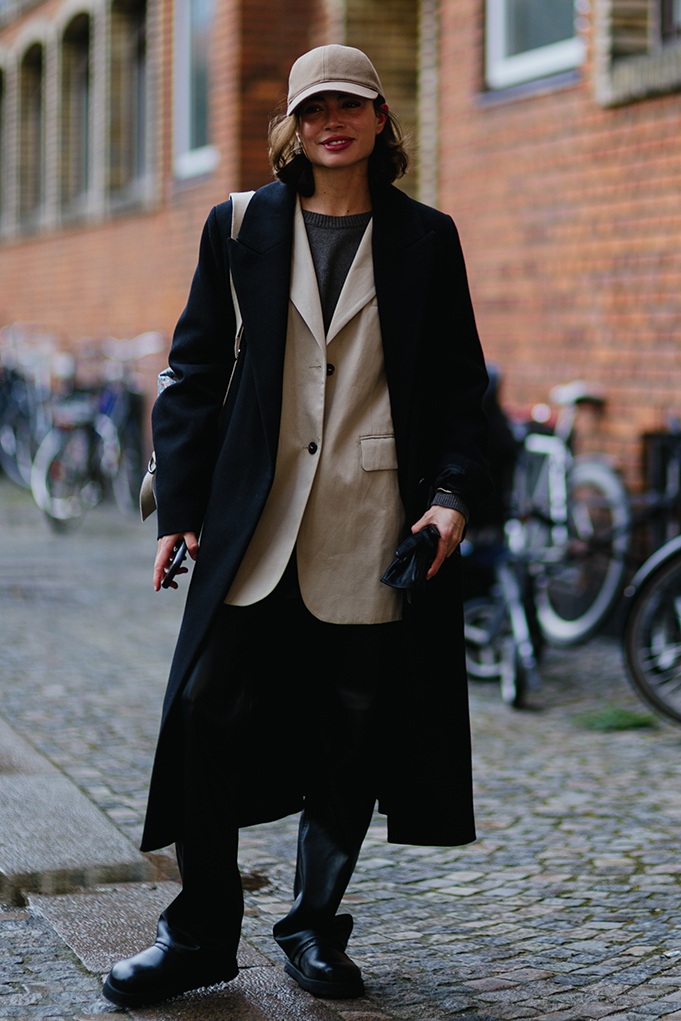 Το νέο μίνιμαλ στυλ από το street style της Κοπεγχάγης-8