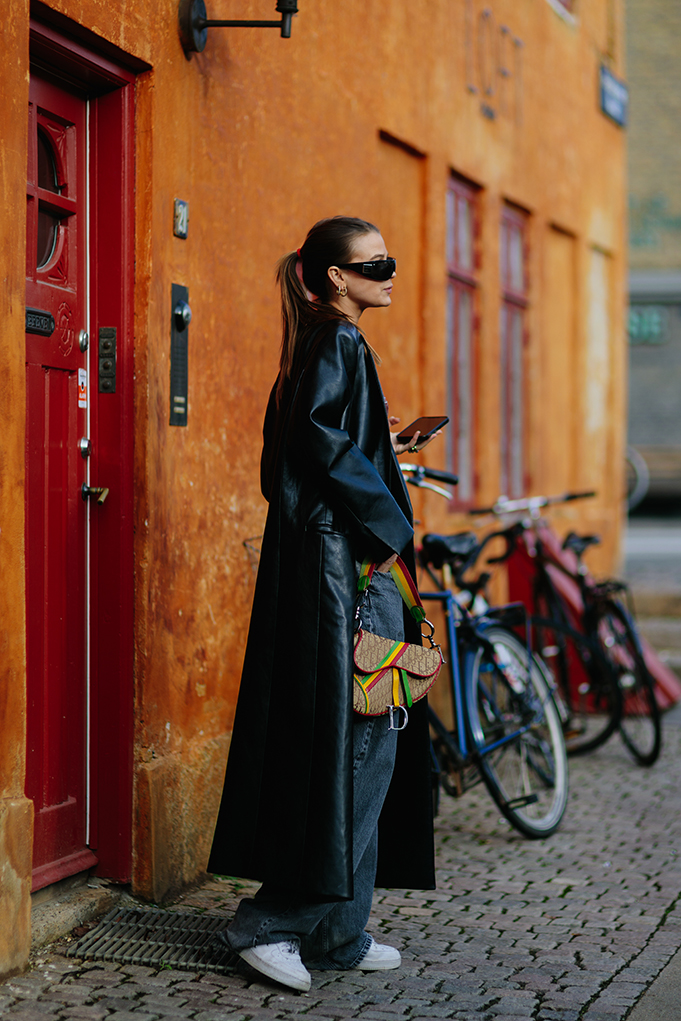 Το νέο μίνιμαλ στυλ από το street style της Κοπεγχάγης-5