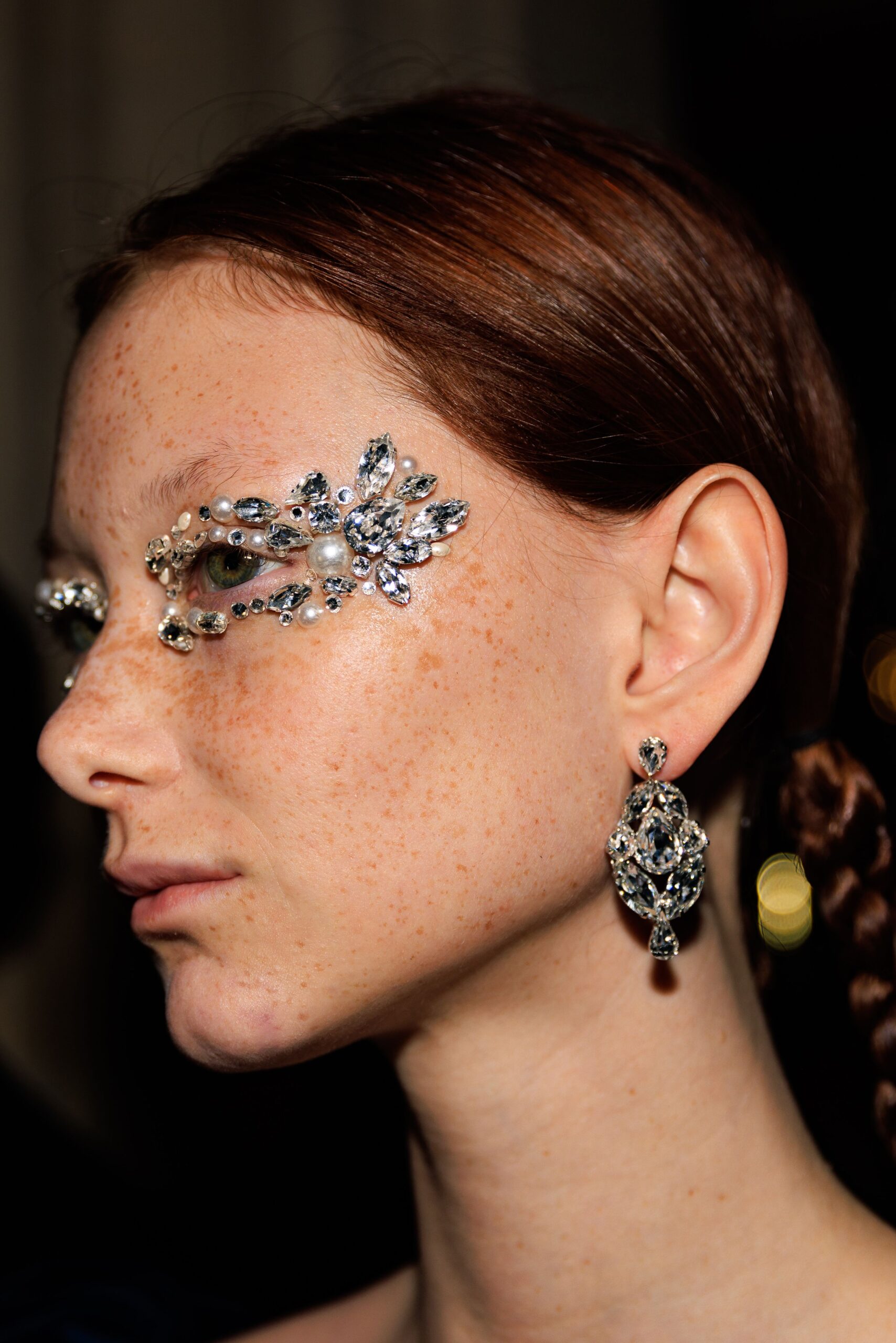 5 beauty trends από τη LFW που επιβάλλεται να δοκιμάσουμε-1