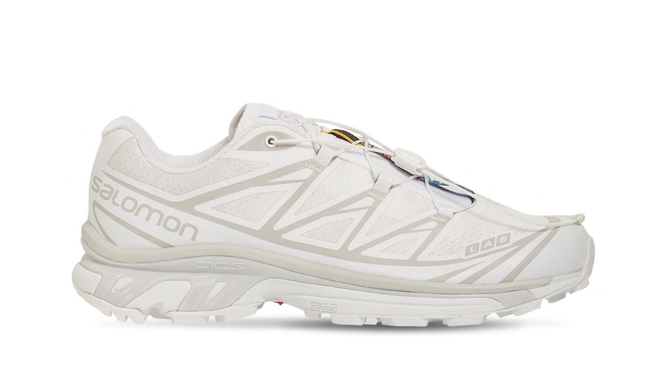 Τα 5 sneakers που αναζητούν τώρα οι γυναίκες-9