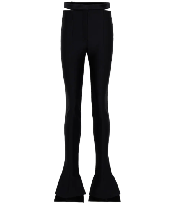 Flared leggings: Το πιο stylish και άνετο παντελόνι της άνοιξης-4