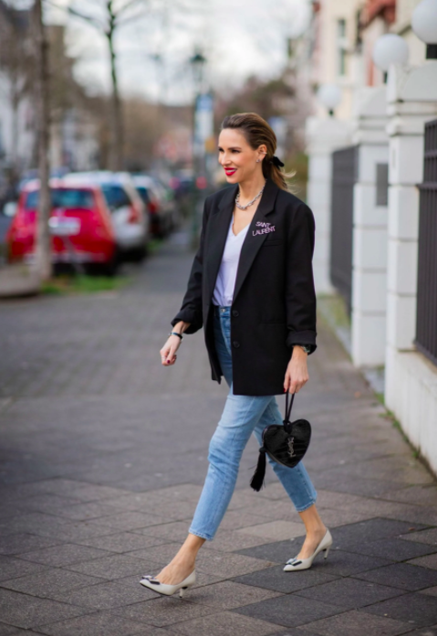 Τσάντα καρδιά: H pop πινελιά των ανοιξιάτικων look-5