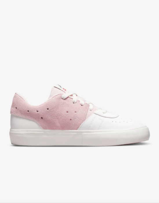 Τα 5 sneakers που αναζητούν τώρα οι γυναίκες-7