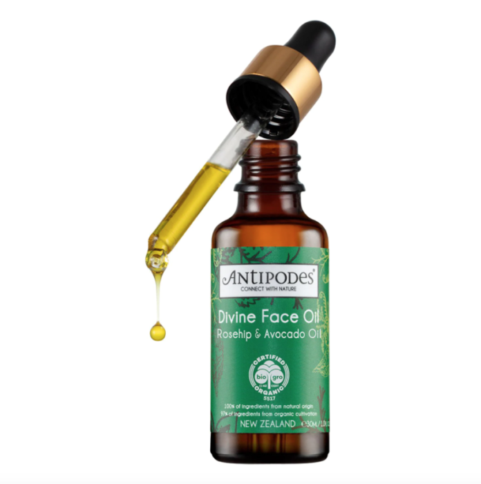 Βραδινό skincare: Τα 5 βήματα για να ξυπνήσετε με λαμπερή επιδερμίδα το πρωί-13