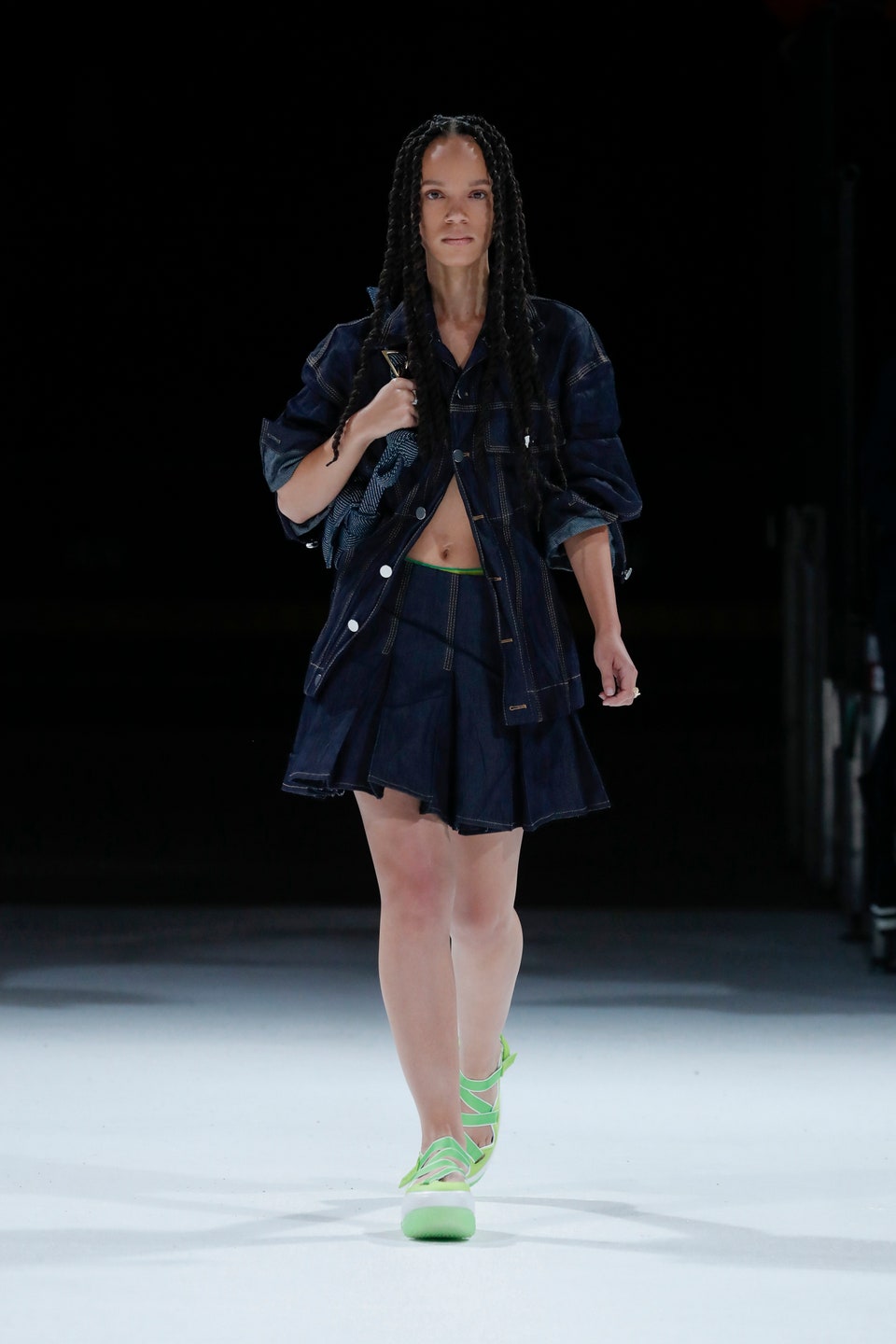 Raw Jeans: Το Vogue approved τζιν της άνοιξης-7