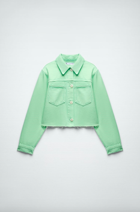 Mint green: 5 τρόποι να προσθέσετε το απαλό πράσινο στη γκαρνταρόμπα σας-6