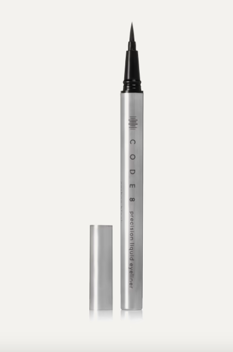 Eyeliner: 8 βήματα για το τέλειο cat-eye-12