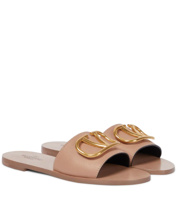 9 άνετα slides για τα comfy chic looks του καλοκαιριού-2