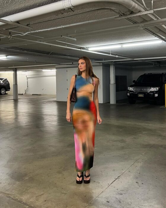 Body-Con φορέματα: Η Kendall Jenner μας δείχνει πώς θα συνδυάσουμε το νέο basic-2