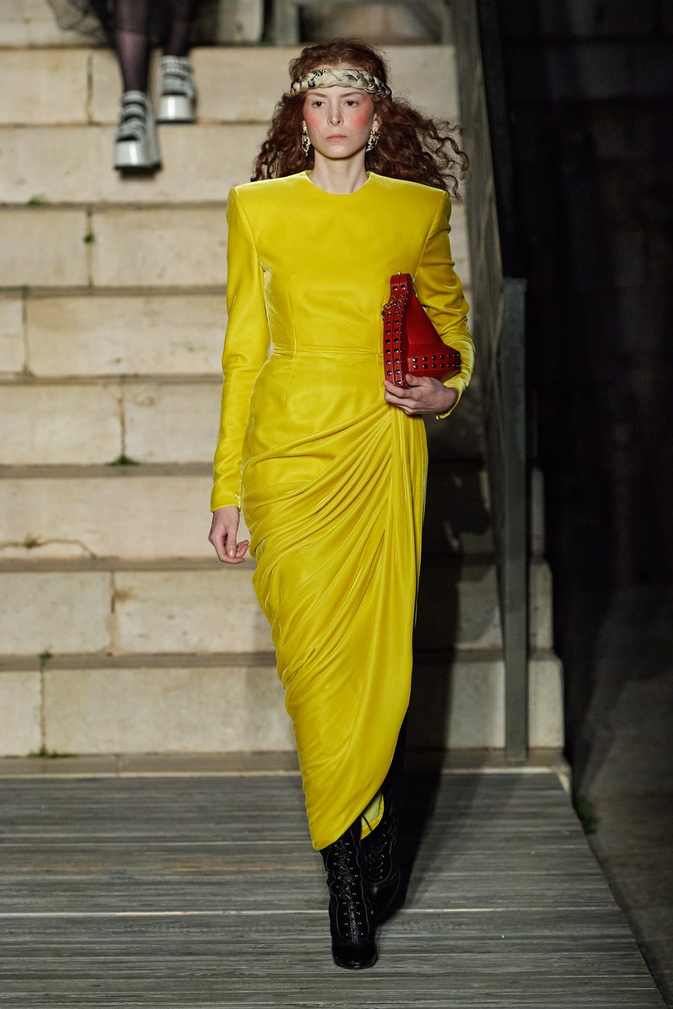 Όλα όσα πρέπει να ξέρετε για το Gucci Cosmogonie show-15