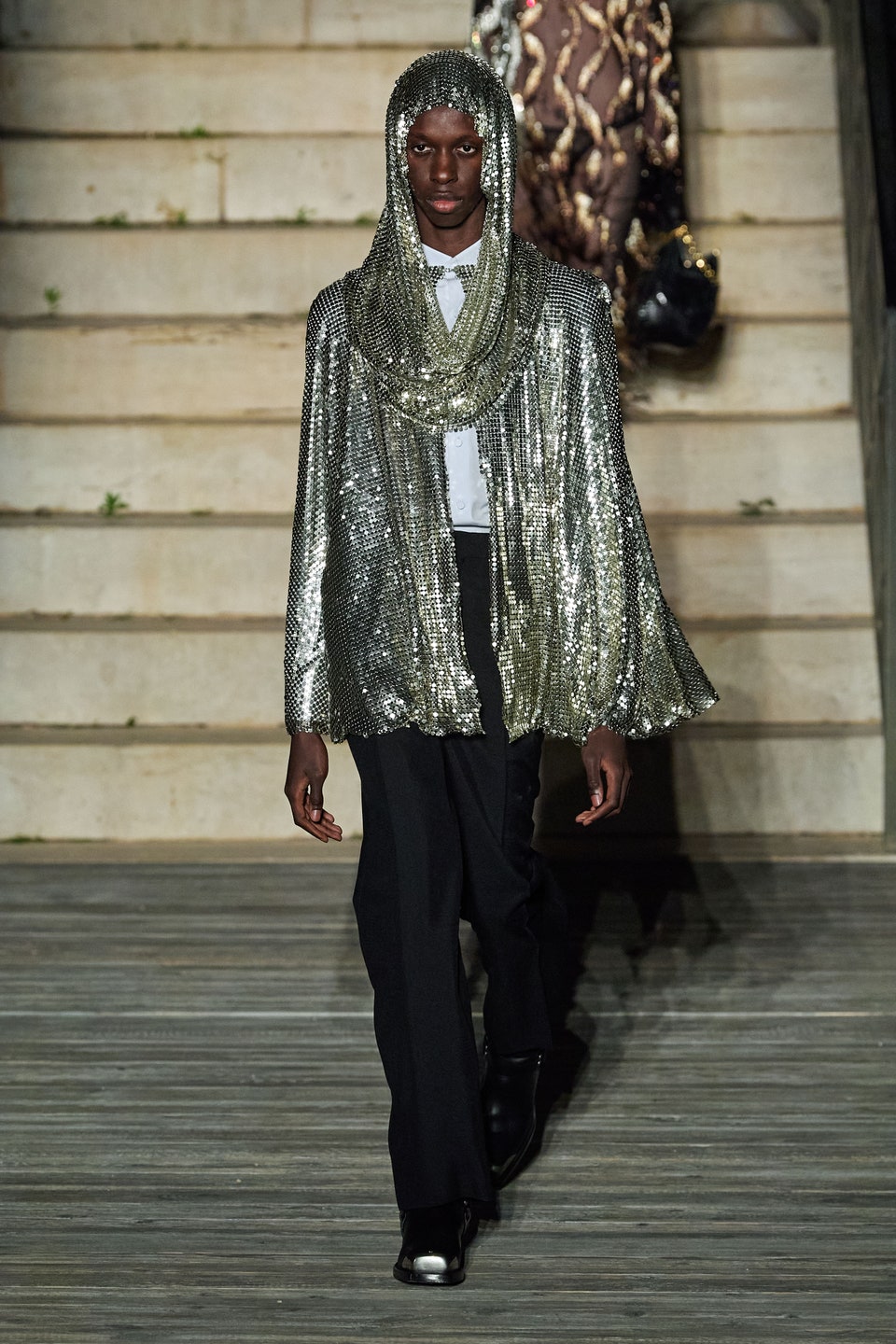 Όλα όσα πρέπει να ξέρετε για το Gucci Cosmogonie show-5